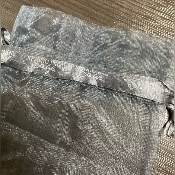 Sparkling Sage Leather Necklace with Rose Quartz Stone - Picture 14 of 15